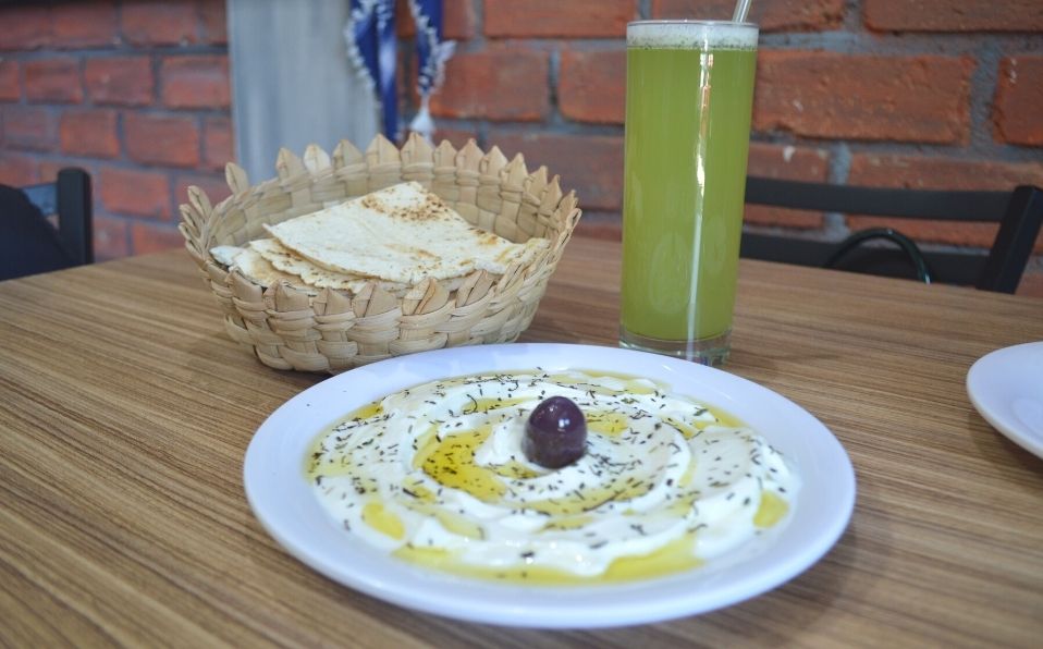 Disfruta los platillos de Sahara Halal (GR)
